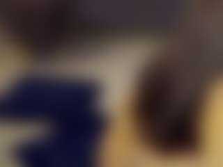 SeniseMorel's Live Sex Cam Show