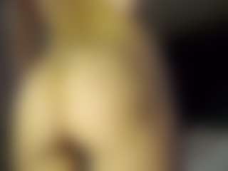 SeniseMorel's Live Sex Cam Show