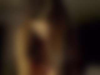 SeniseMorel's Live Sex Cam Show