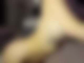 SeniseMorel's Live Sex Cam Show