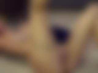 SeniseMorel's Live Sex Cam Show