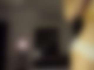 SeniseMorel's Live Sex Cam Show