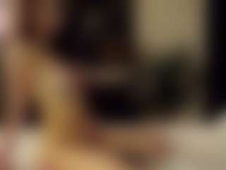 Live cam show with SeniseMorel - Natural on Strip Flash - Live Sex Shows