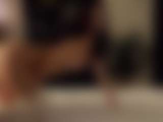 SeniseMorel's Live Sex Cam Show
