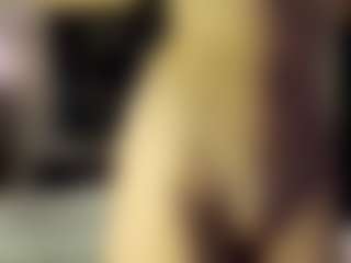 SeniseMorel's Live Sex Cam Show
