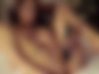 SeniseMorel's Live Sex Cam Show