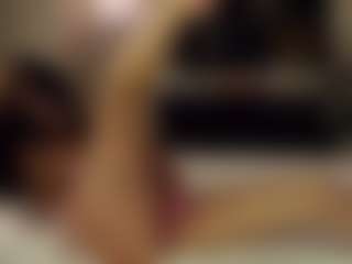 SeniseMorel's Live Sex Cam Show