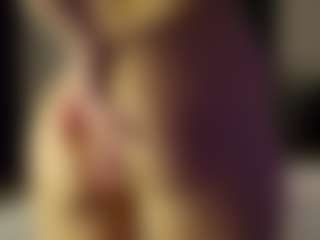 SeniseMorel's Live Sex Cam Show