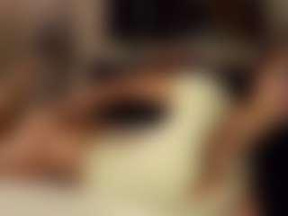SeniseMorel's Live Sex Cam Show