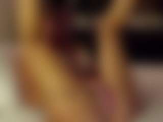 SeniseMorel's Live Sex Cam Show