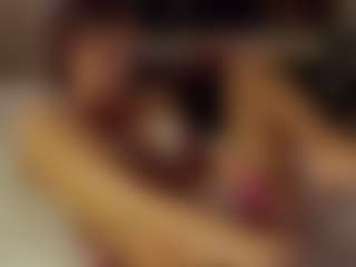 SeniseMorel's Live Sex Cam Show