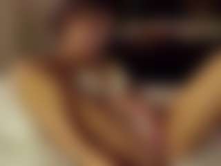 SeniseMorel's Live Sex Cam Show