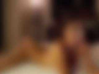 SeniseMorel's Live Sex Cam Show