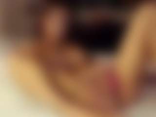SeniseMorel's Live Sex Cam Show