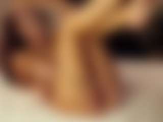 SeniseMorel's Live Sex Cam Show