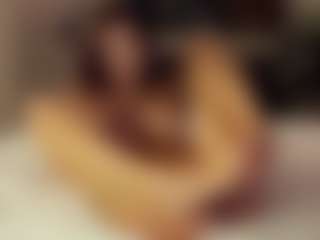 SeniseMorel's Live Sex Cam Show