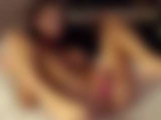 SeniseMorel's Live Sex Cam Show