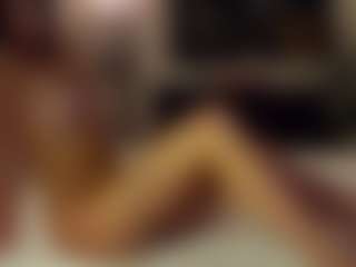 SeniseMorel's Live Sex Cam Show