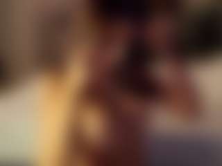 Live cam show with SeniseMorel - Cum on Camsoda