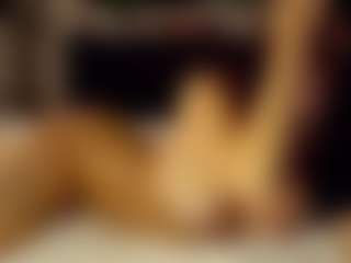 SeniseMorel's Live Sex Cam Show