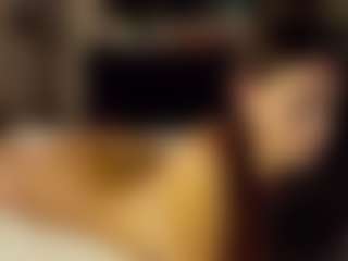 Live cam show with SeniseMorel - College on Camsoda
