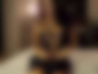 SeniseMorel's Live Sex Cam Show