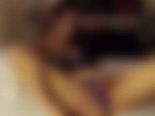 SeniseMorel's Live Sex Cam Show