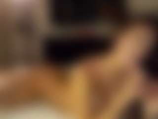 SeniseMorel's Live Sex Cam Show