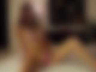SeniseMorel's Live Sex Cam Show