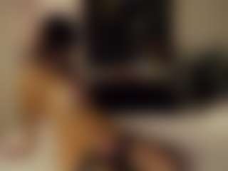 SeniseMorel's Live Sex Cam Show