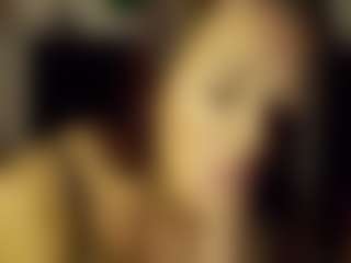 SeniseMorel's Live Sex Cam Show