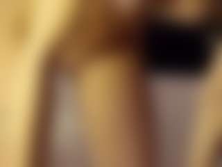 SeniseMorel's Live Sex Cam Show