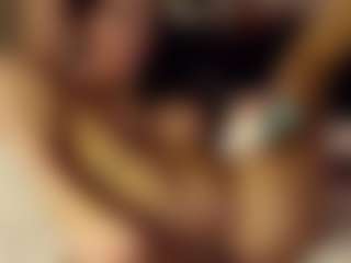 SeniseMorel's Live Sex Cam Show