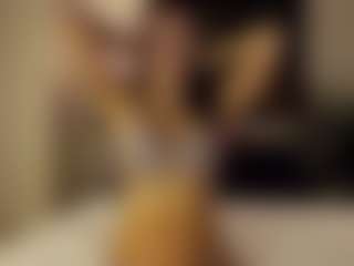 SeniseMorel's Live Sex Cam Show