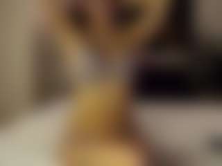SeniseMorel's Live Sex Cam Show