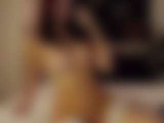 SeniseMorel's Live Sex Cam Show