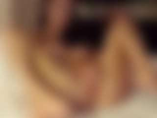 SeniseMorel's Live Sex Cam Show