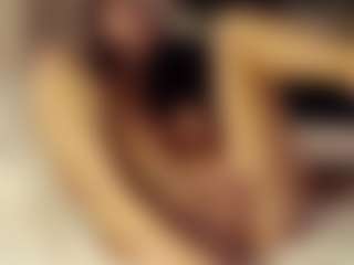 SeniseMorel's Live Sex Cam Show