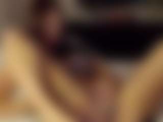 SeniseMorel's Live Sex Cam Show