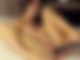 SeniseMorel's Live Sex Cam Show