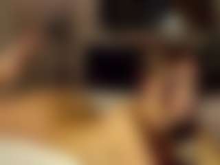 Live cam show with SeniseMorel - Pornstar Teen (18+) on makecum.org