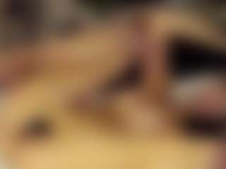 SeniseMorel's Live Sex Cam Show