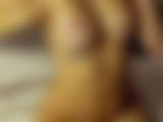 SeniseMorel's Live Sex Cam Show
