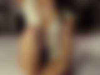 SeniseMorel's Live Sex Cam Show