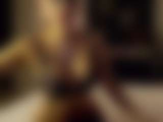 SeniseMorel's Live Sex Cam Show