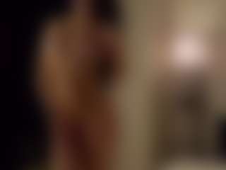 SeniseMorel's Live Sex Cam Show