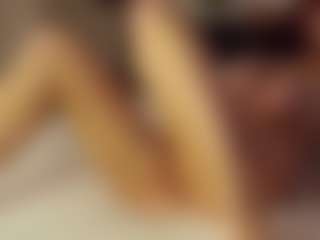 SeniseMorel's Live Sex Cam Show