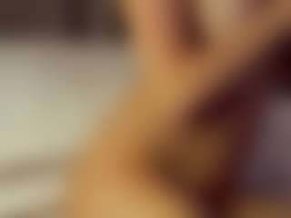 SeniseMorel's Live Sex Cam Show