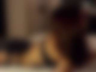 Live cam show with SeniseMorel - Petite on slutload