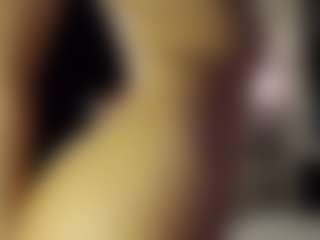 SeniseMorel's Live Sex Cam Show